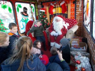 P2 had fun on The Santa Bus!